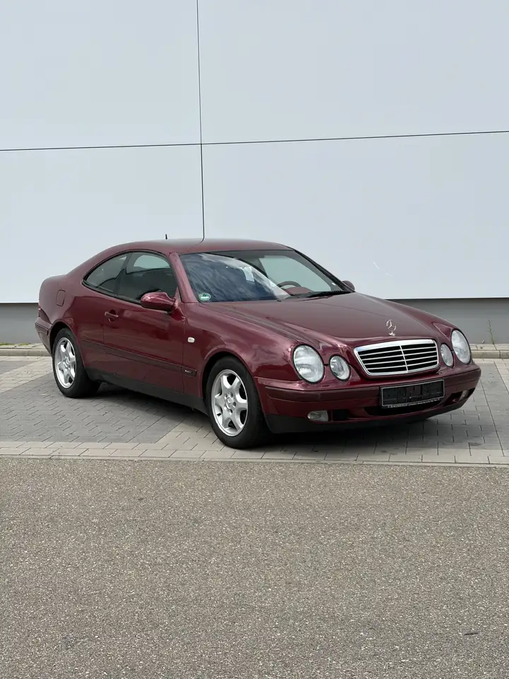 Mercedes-Benz CLK 200 Coupe Sport, foto 1