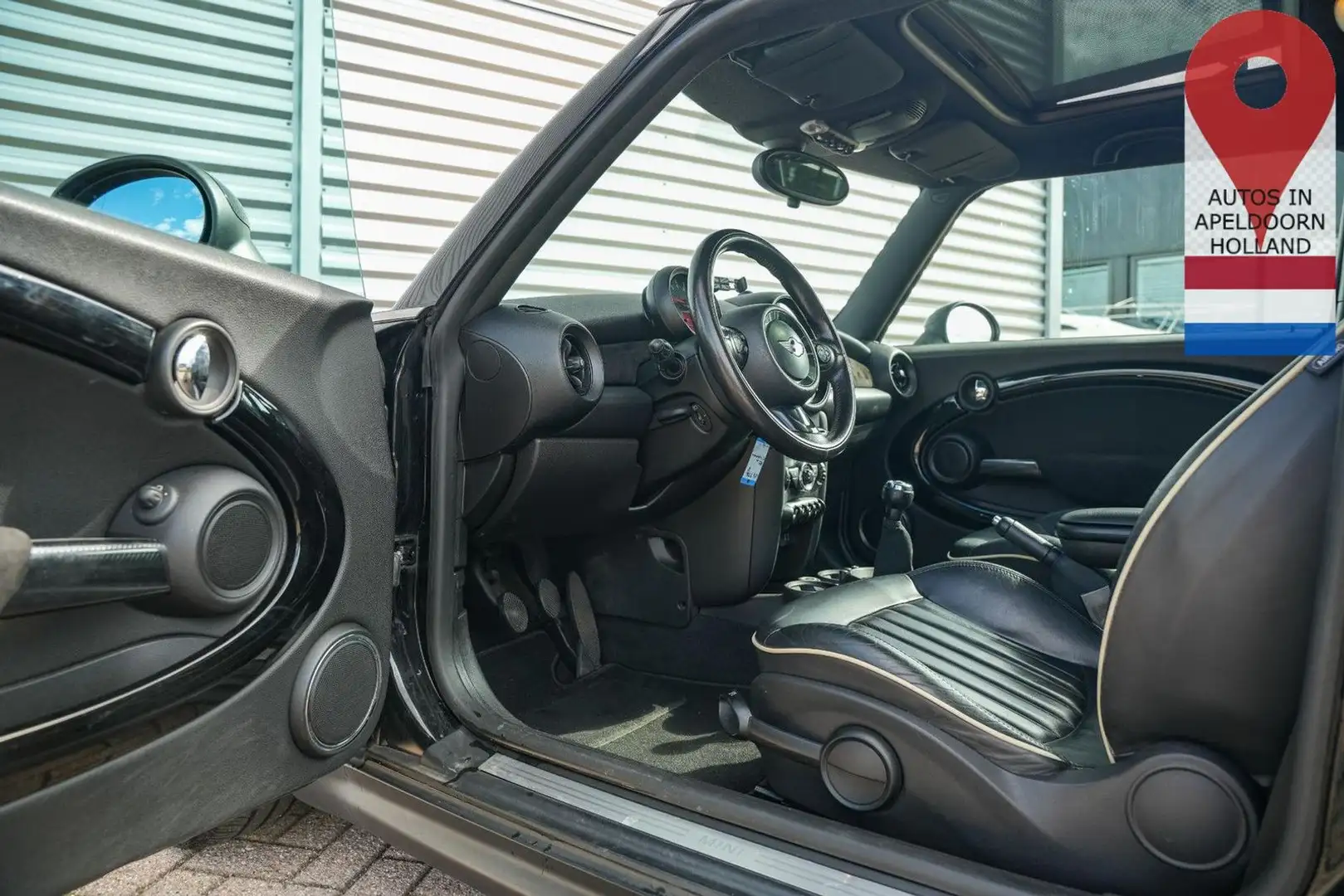 MINI One Clubman Mini 1.6 Business Line Panodak 17"L. Schwarz - 2