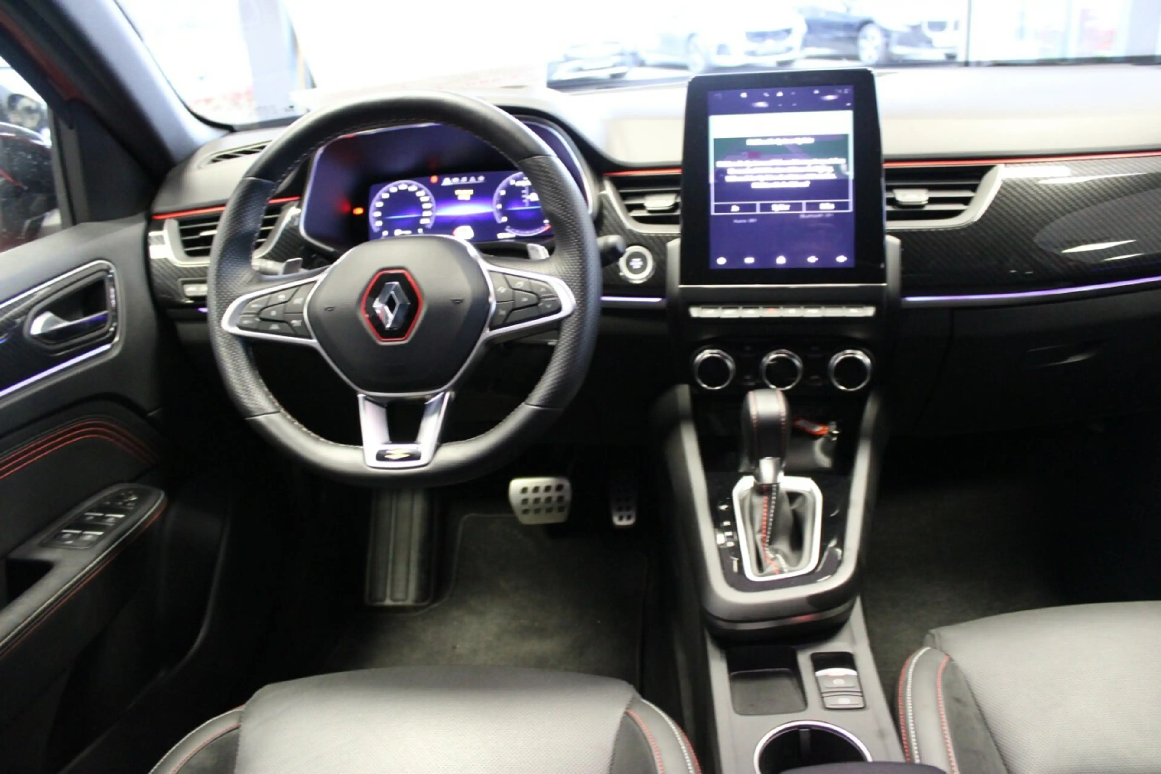 Renault Arkana TCe RS Line 160 EDC — photo 11