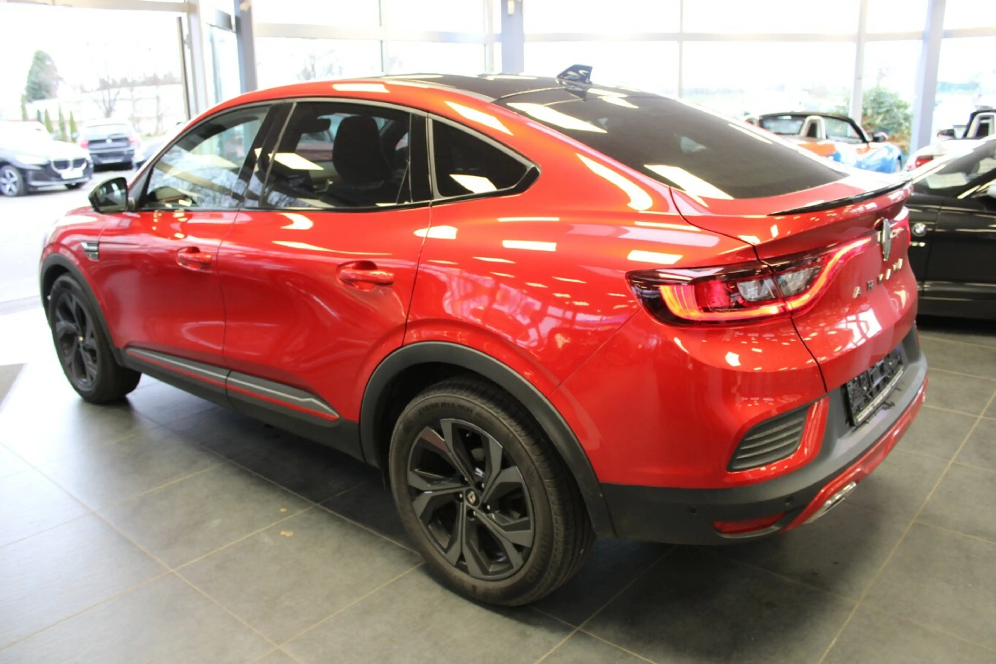 Renault Arkana TCe RS Line 160 EDC — photo 4