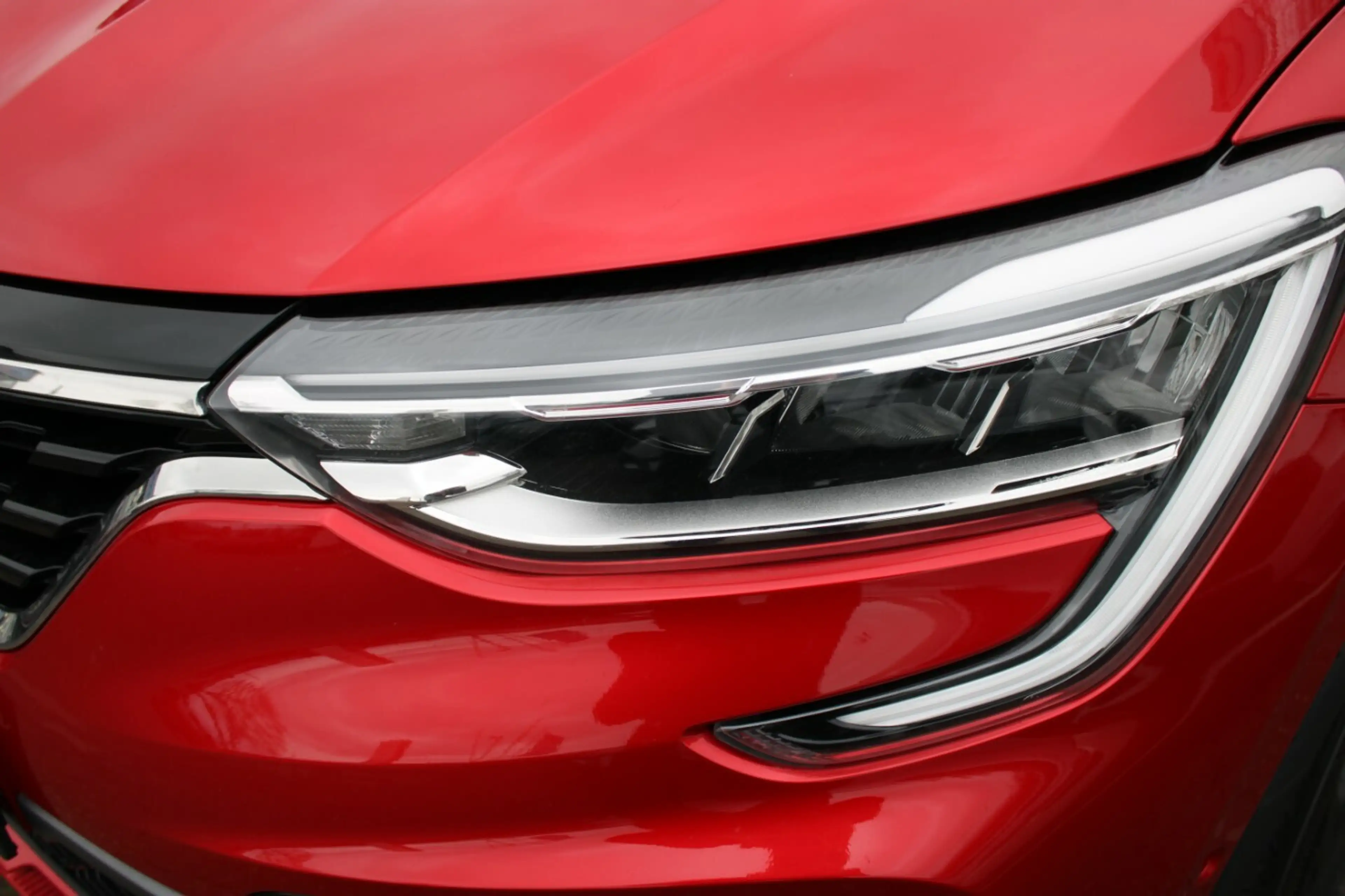Renault Arkana TCe RS Line 160 EDC — photo 14