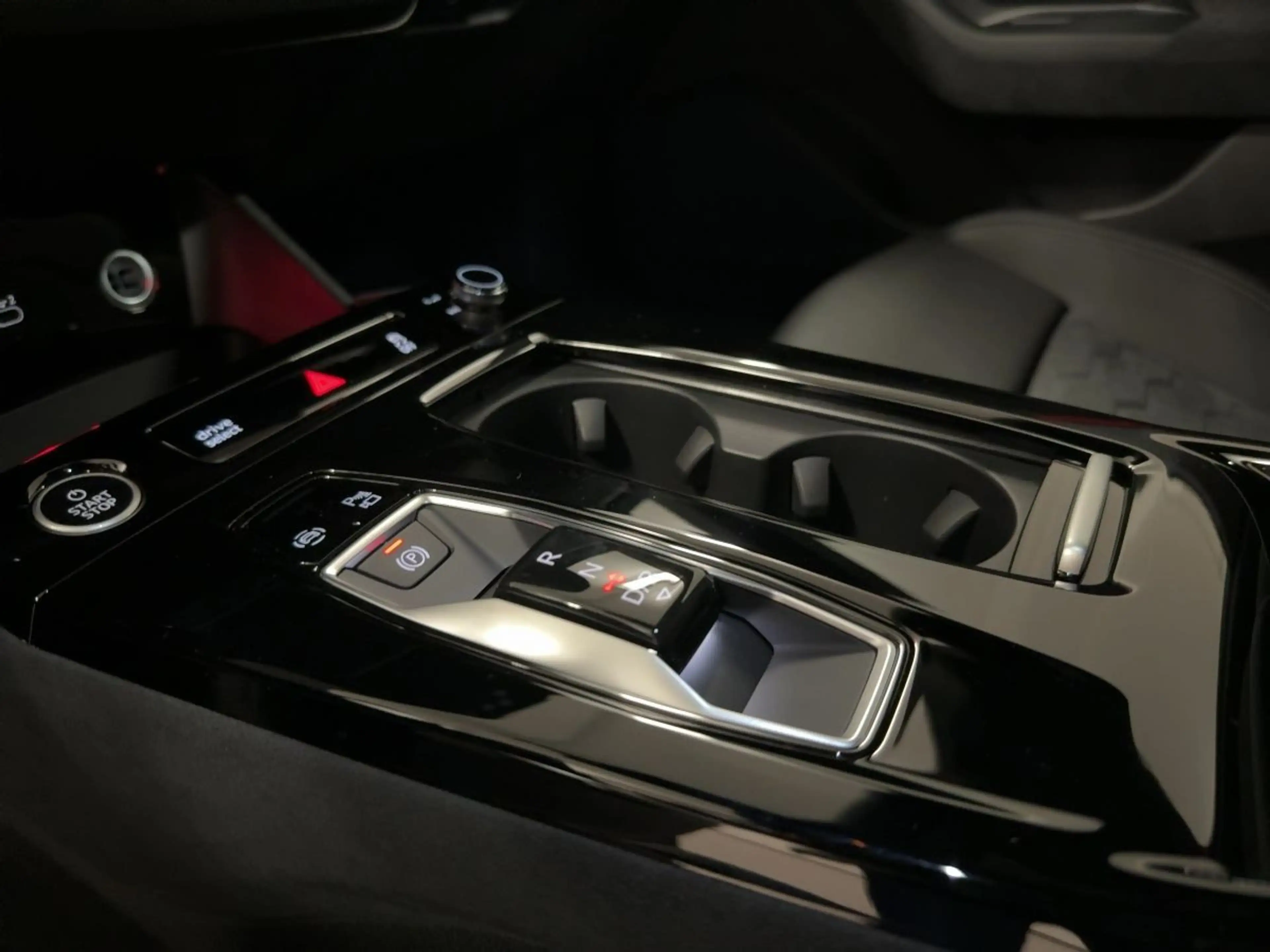 Audi A6 e-tron quattro 315 kW — photo 15