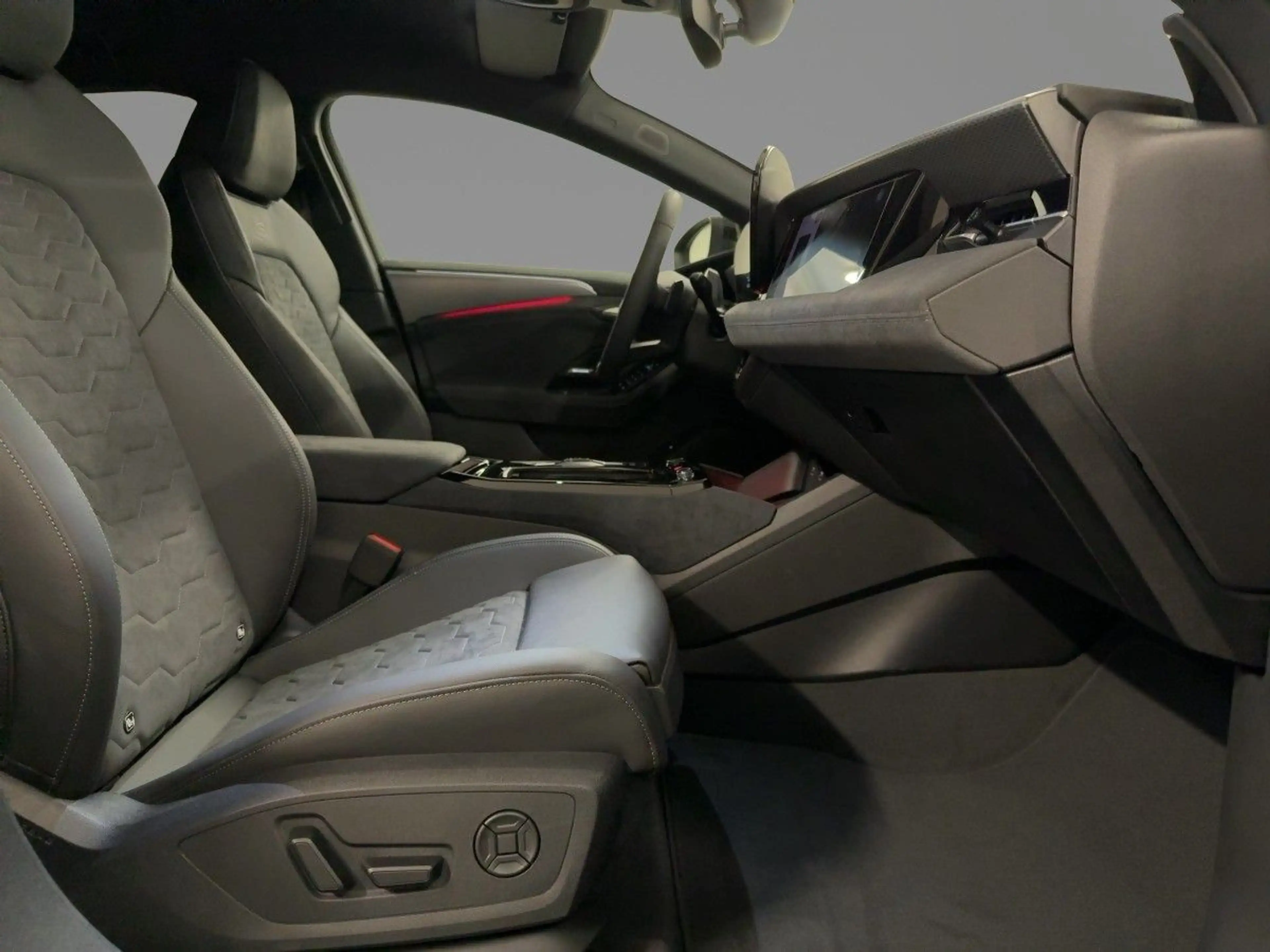 Audi A6 e-tron quattro 315 kW — photo 7