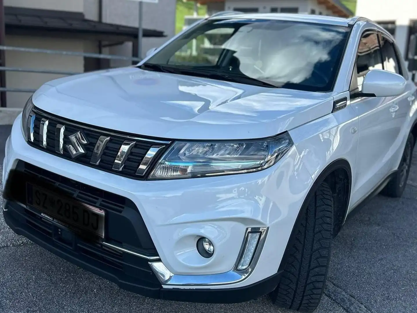Suzuki Vitara Vitara 1,4 GL+ DITC Hybrid ALLGRIP flash flash Weiß - 2