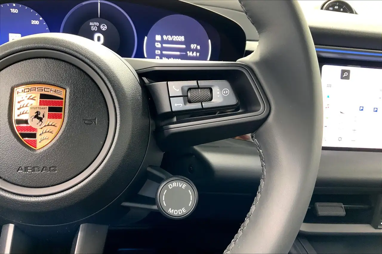 Porsche Macan снимка Porsche Macan