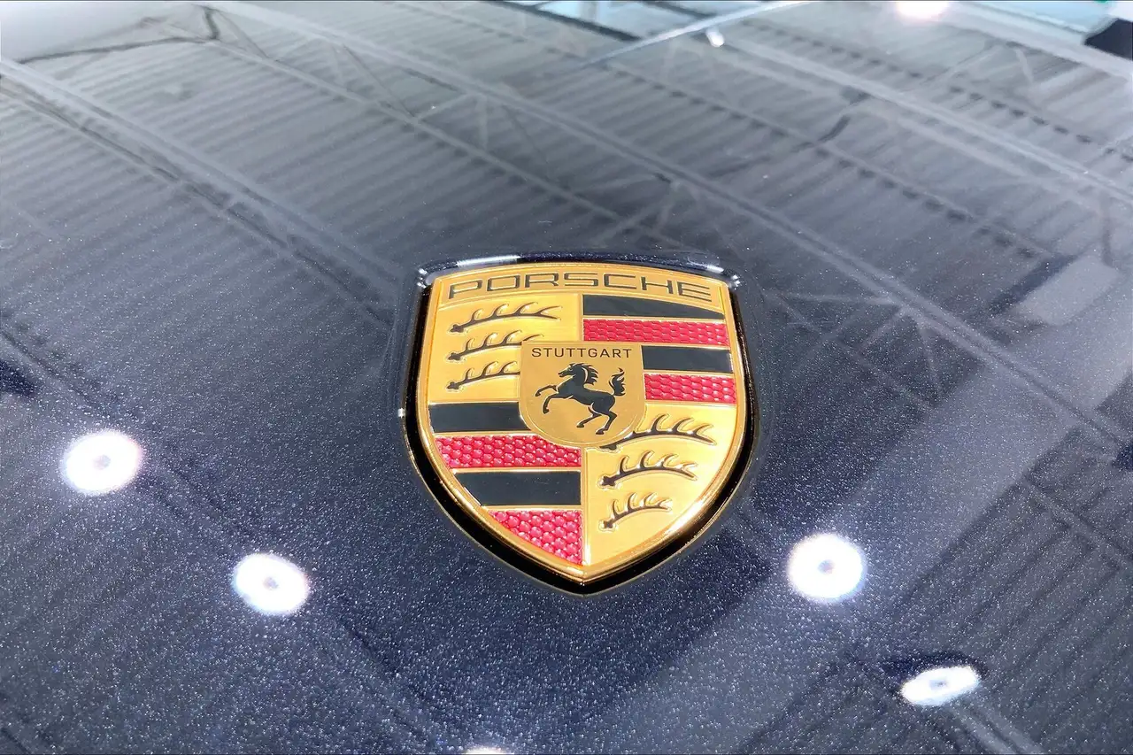 Porsche Macan снимка Porsche Macan