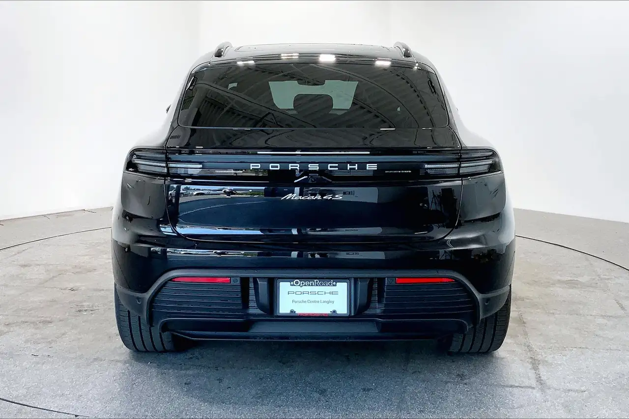 Porsche Macan снимка Porsche Macan