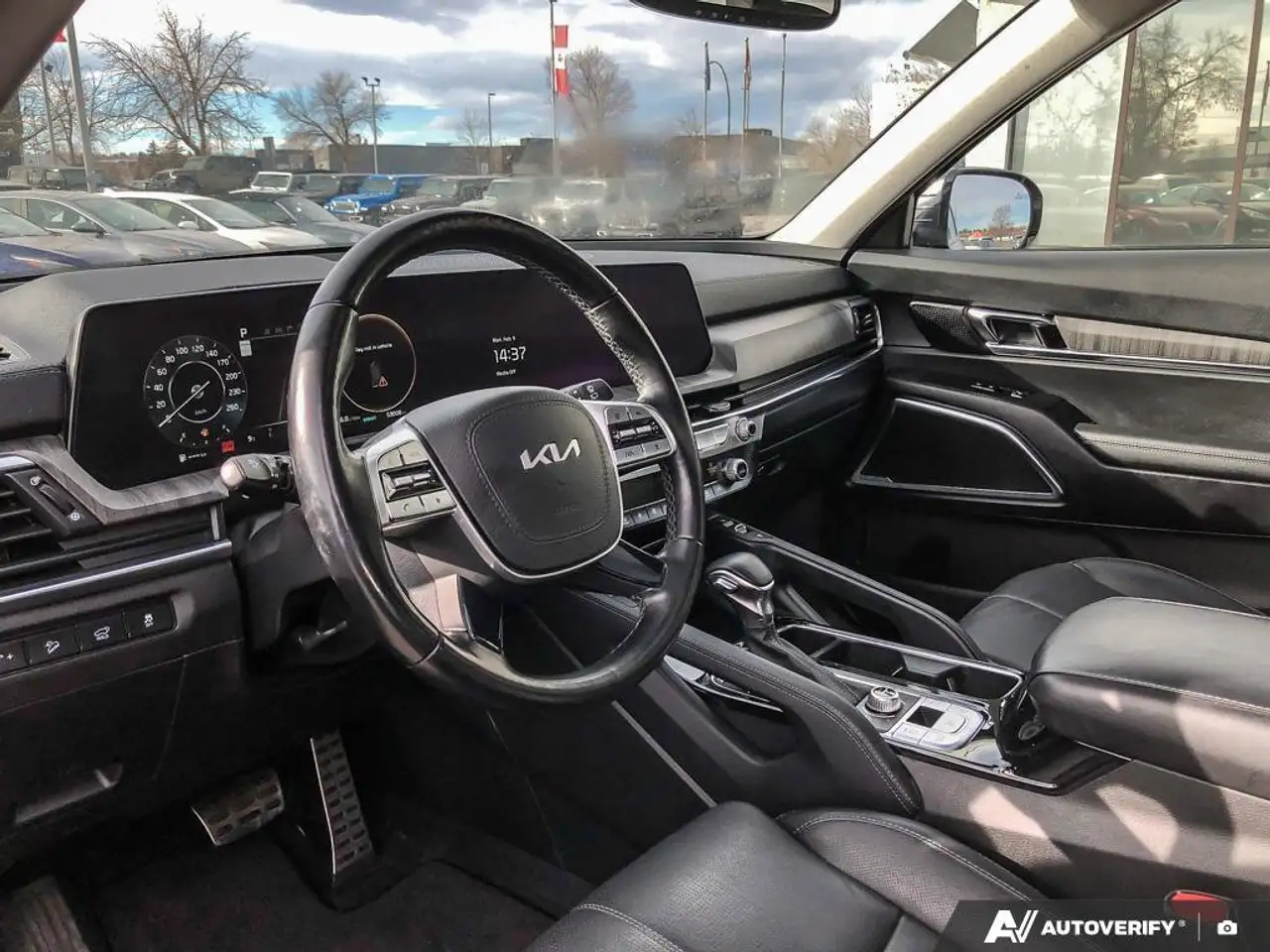 Kia Telluride снимка Kia Telluride