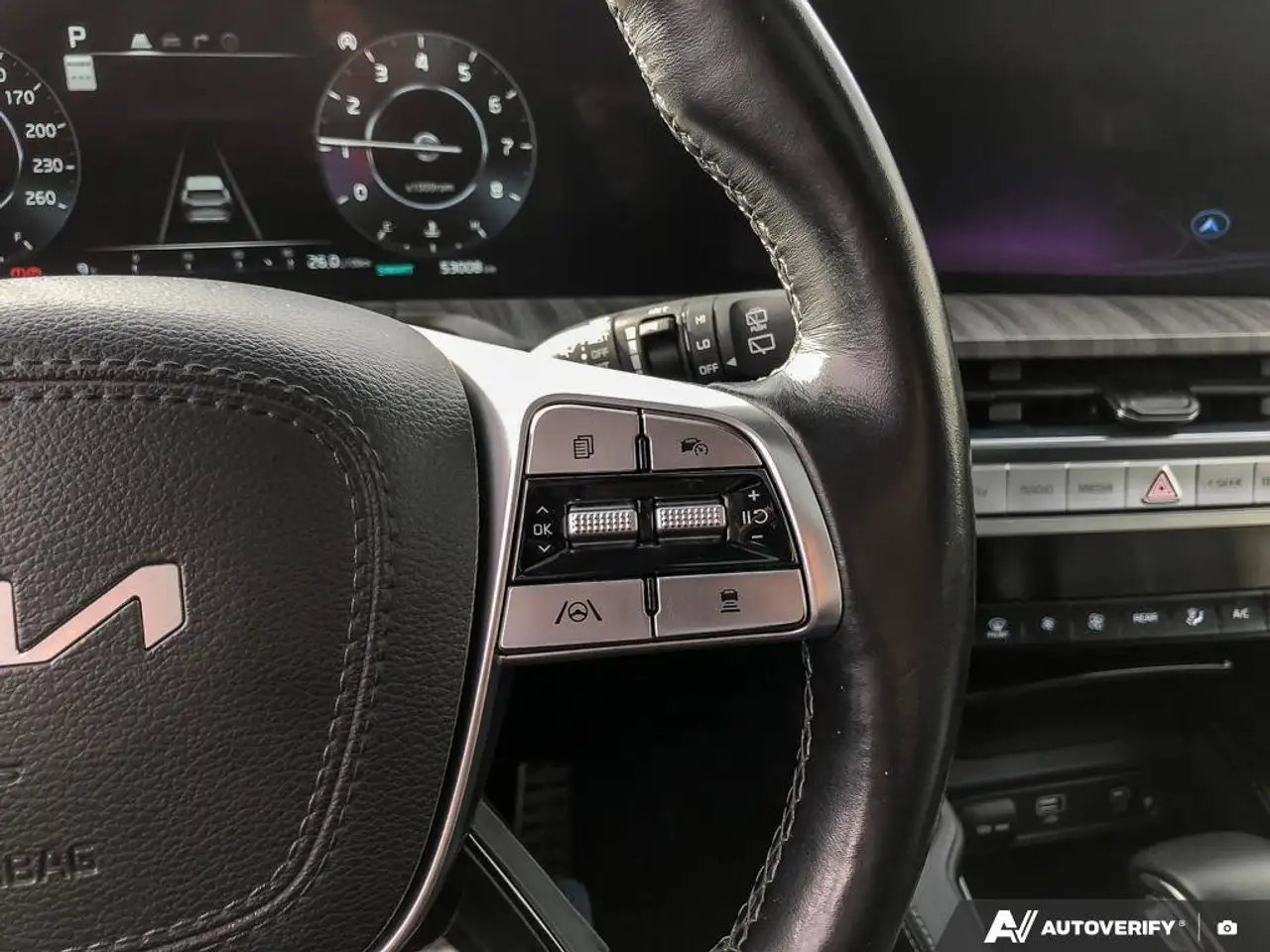 Kia Telluride снимка Kia Telluride
