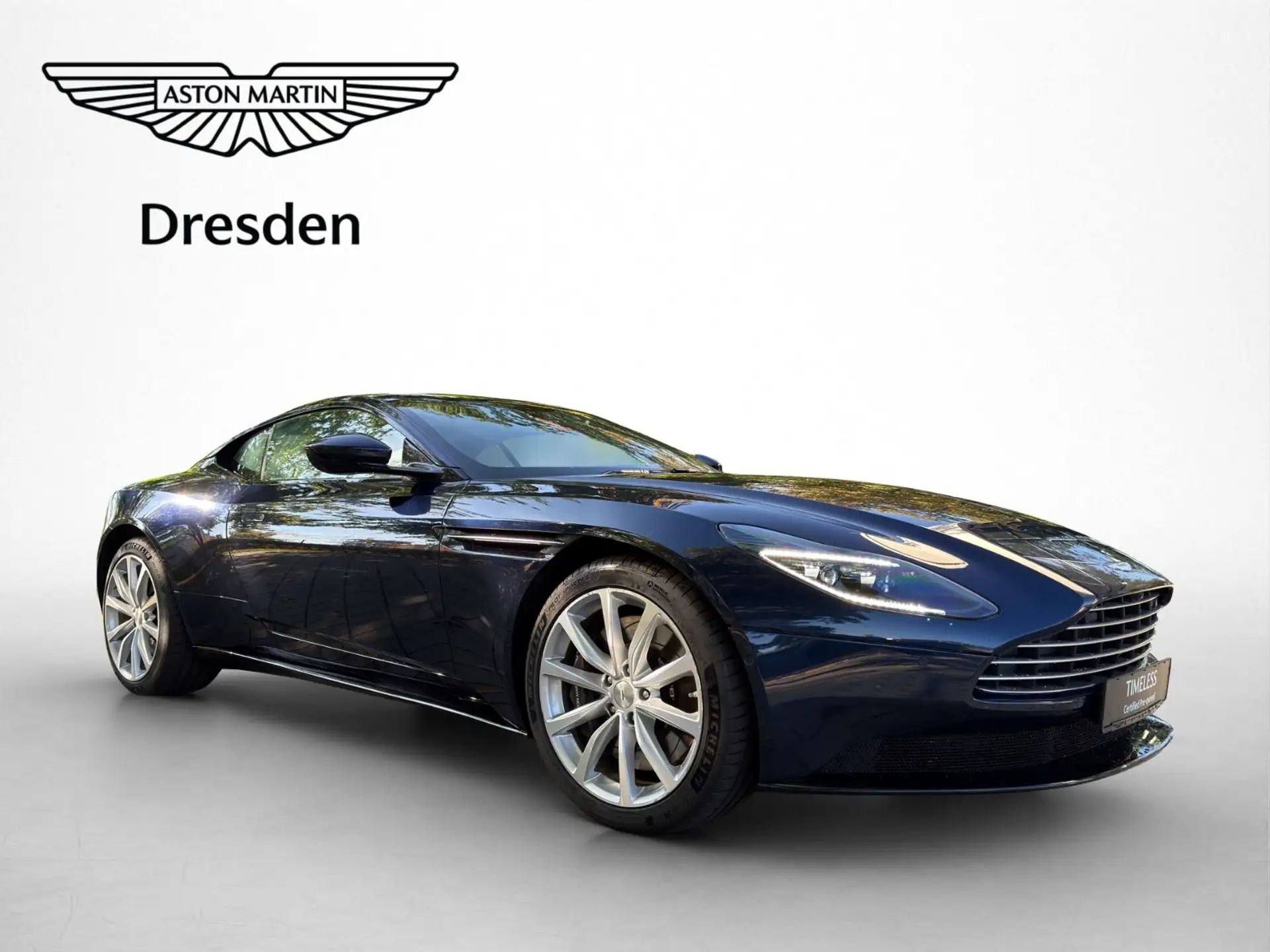 애스턴마틴 DB11 V8 2017 네이비 사진 8