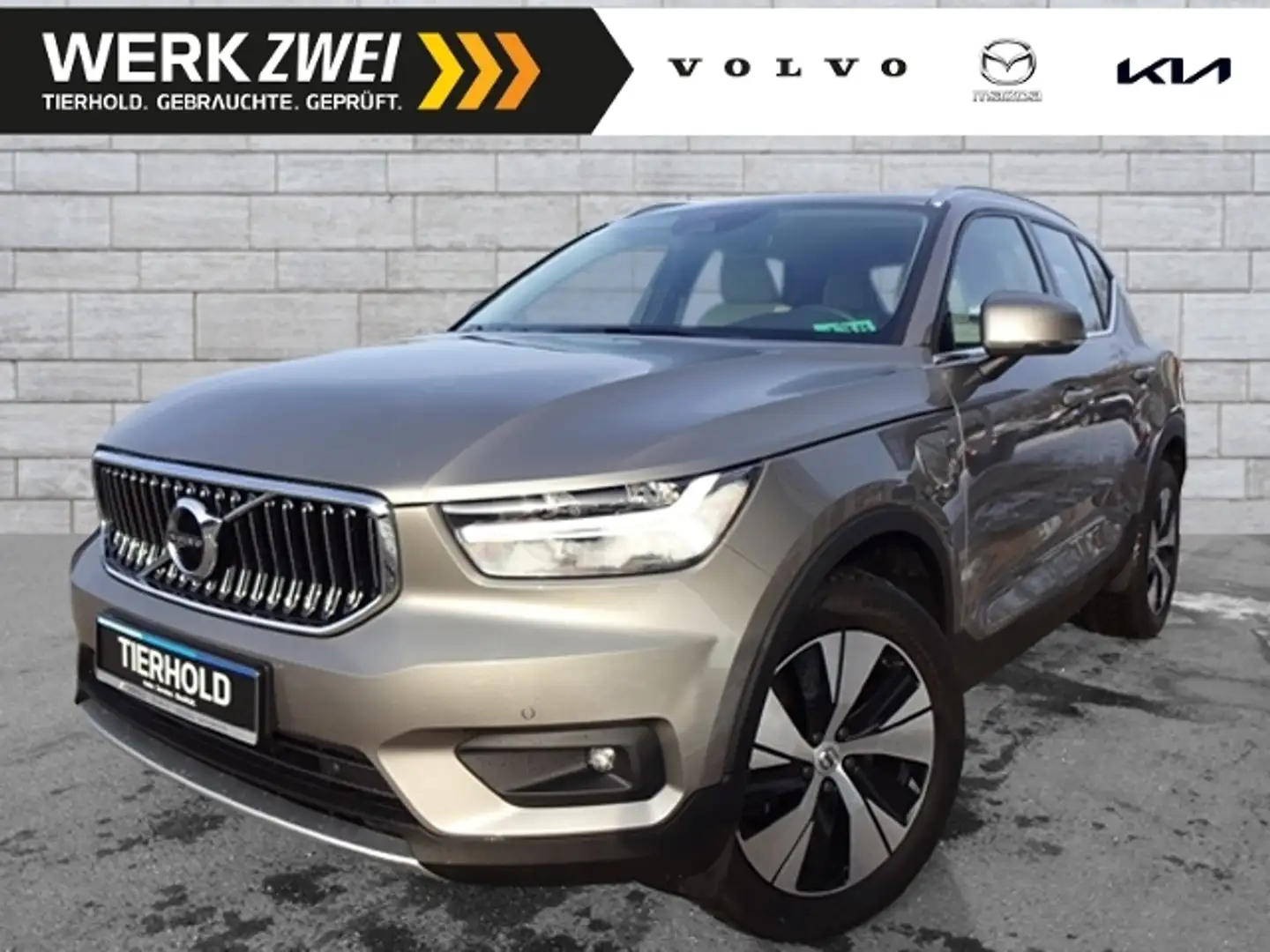 Volvo XC40 T5 Inscryption Expression Plug-In 2WD Leder Gris - 1