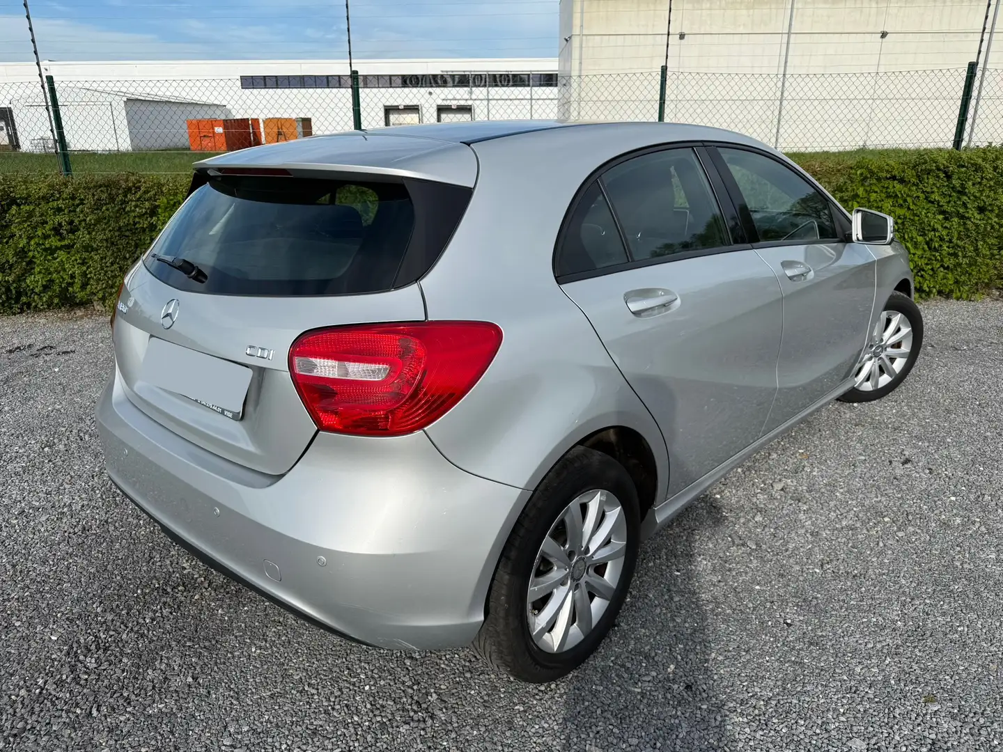 Mercedes-Benz A 180 CDI - GPS - Clim - PDC Grijs - 2