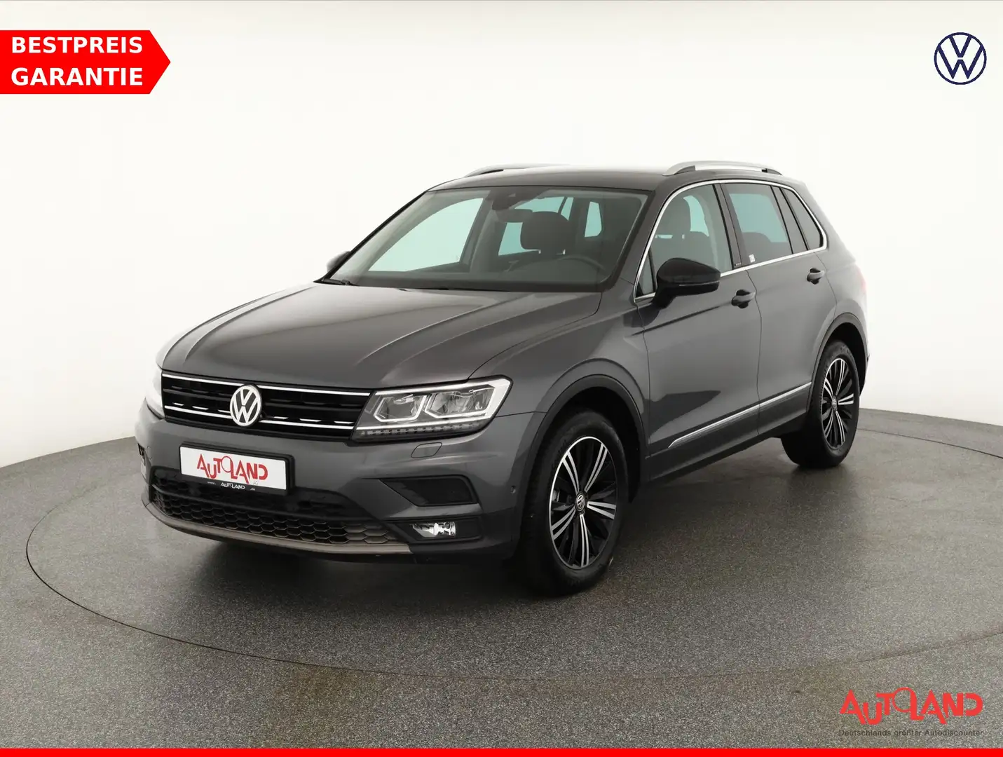 Volkswagen Tiguan 2.0 TDI 4M IQ.DRIVE AHK ACC LED Navi TSA Grijs - 1
