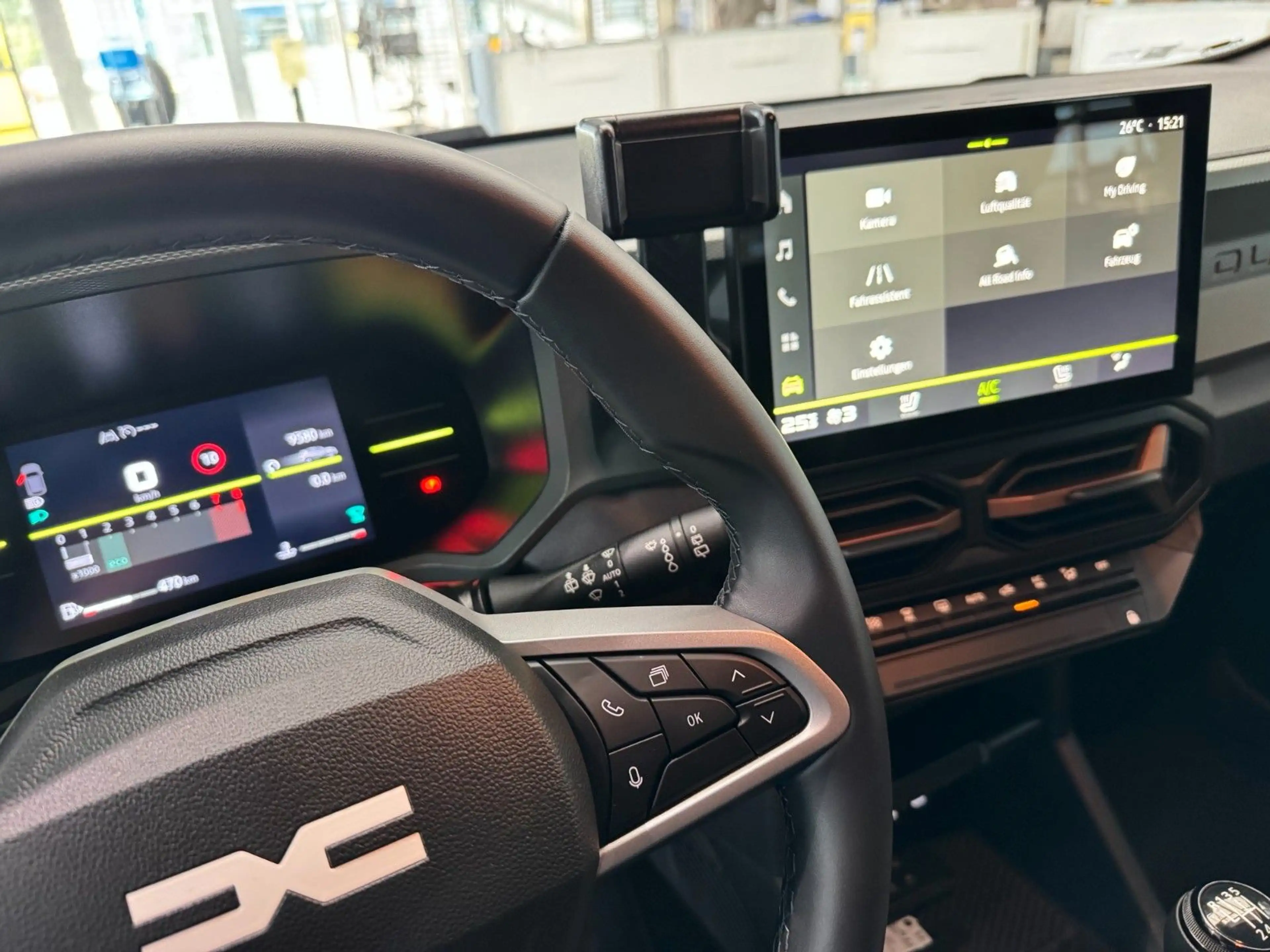 Dacia Duster III TCe 130 Extreme — photo 10