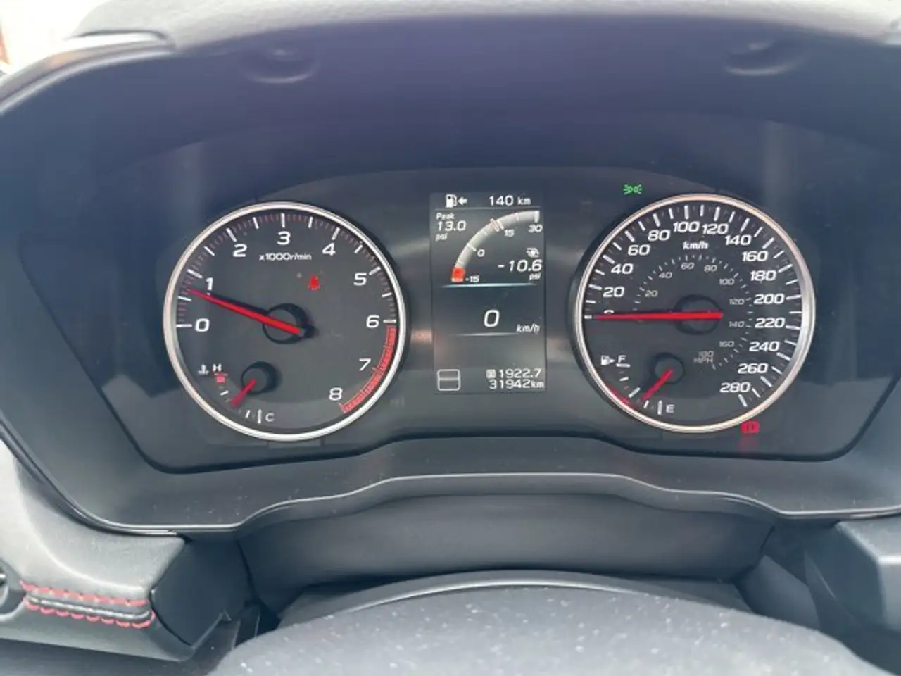 Subaru WRX снимка Subaru WRX