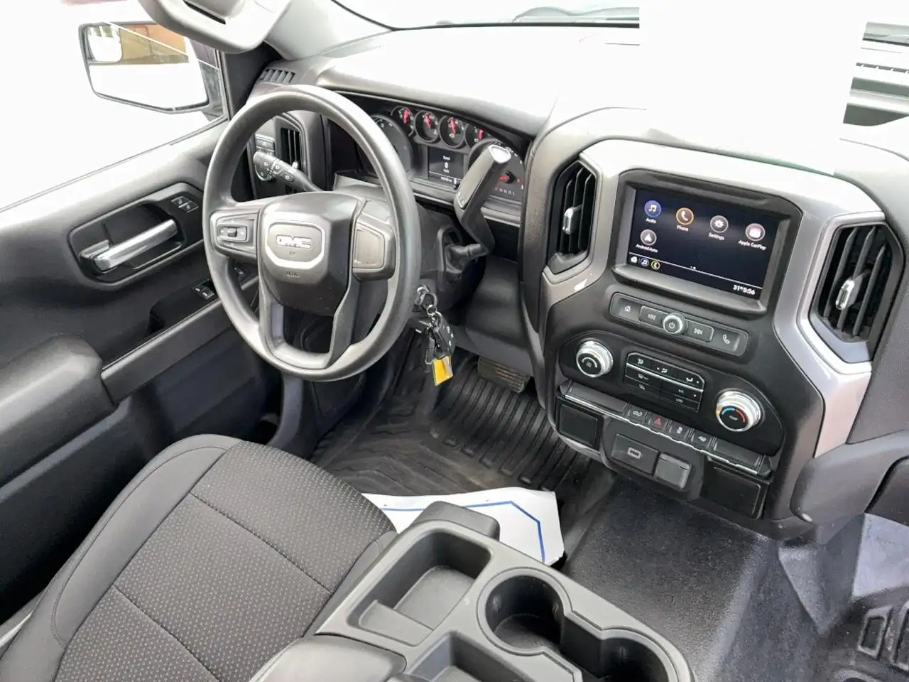 GMC Sierra 1500 снимка GMC Sierra 1500