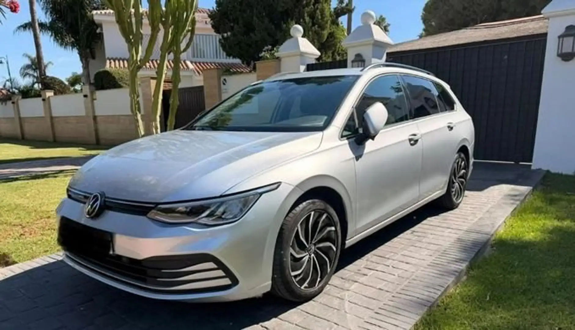 Volkswagen Golf Life 1.5 eTSI 110kW (150CV) DSG Variant Gris - 1