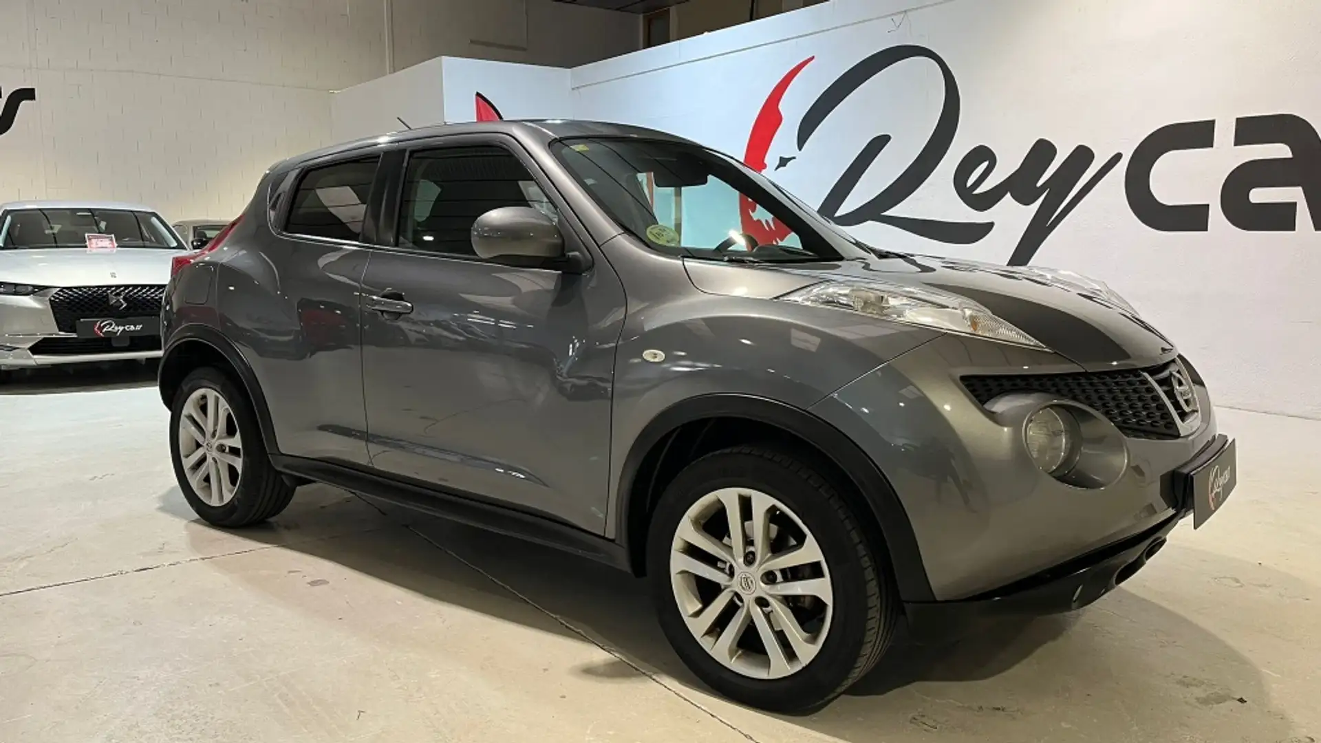 Nissan Juke 1.5dCi Acenta Gris - 2
