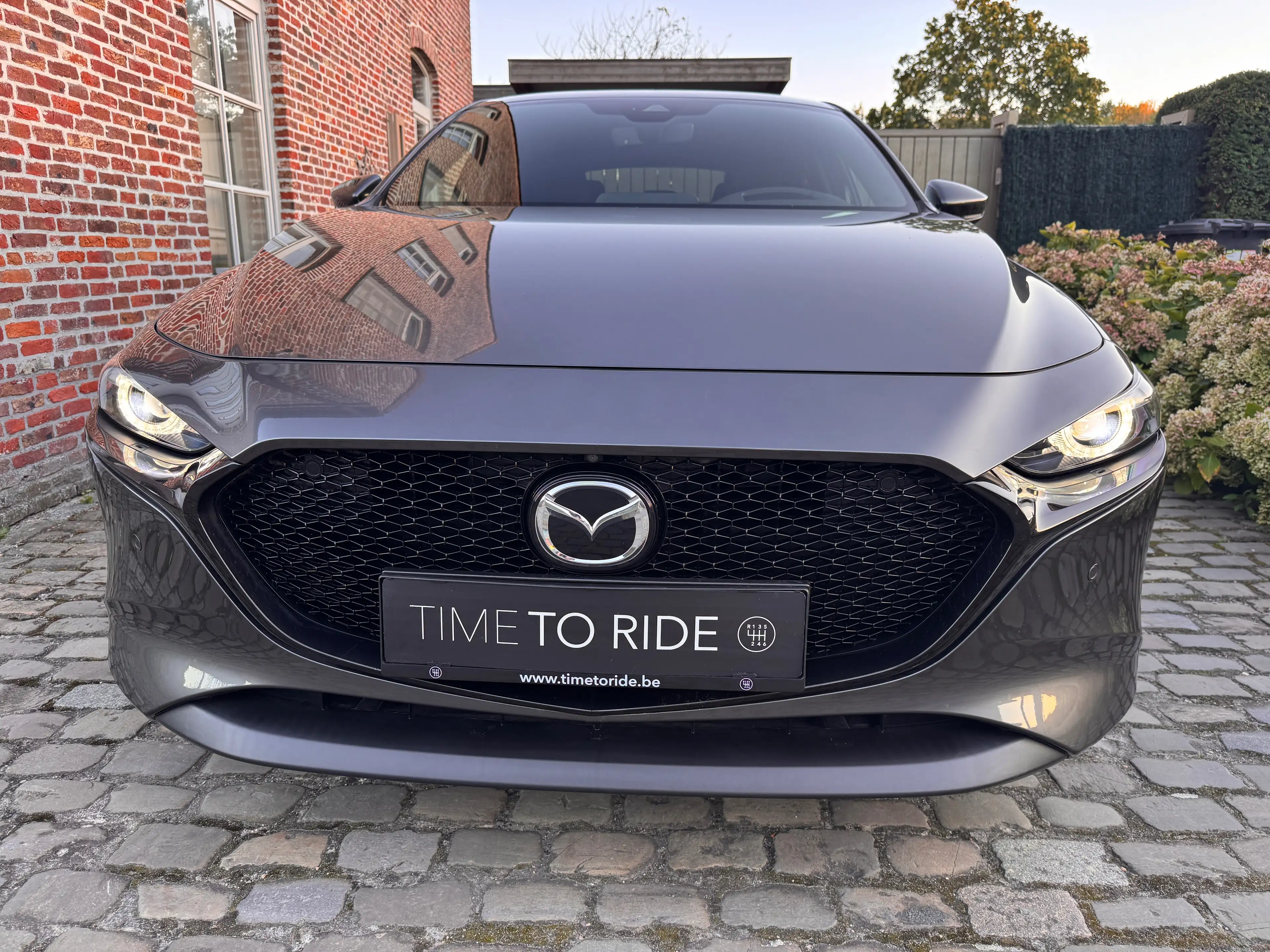 Mazda 3 2.0i e-Skyactiv-G Skydrive Sport - FULL — photo 2