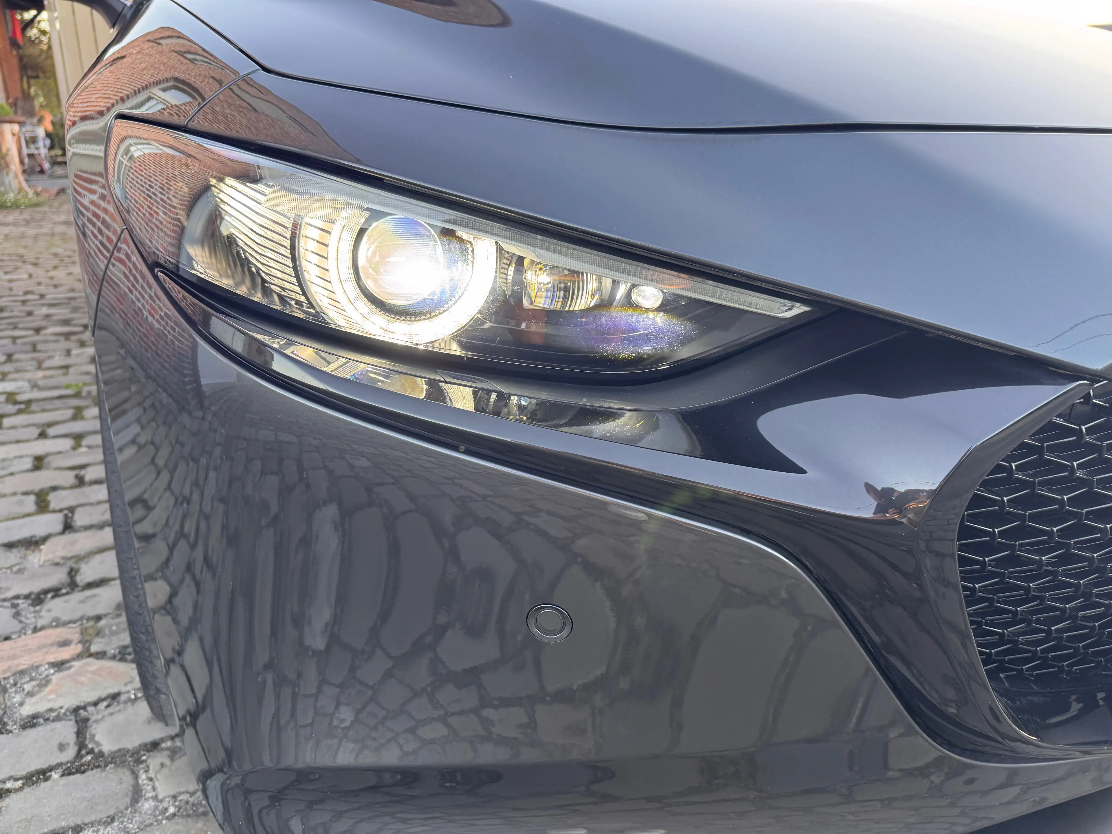 Mazda 3 2.0i e-Skyactiv-G Skydrive Sport - FULL — photo 9
