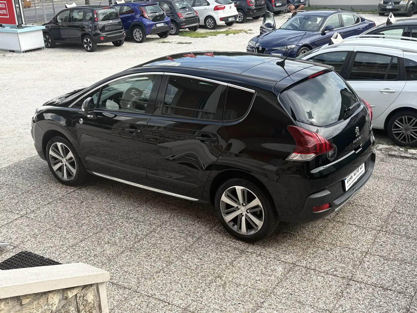 Peugeot 3008 1.6 bluehdi Allure navi s&s 120cv Nero - 2