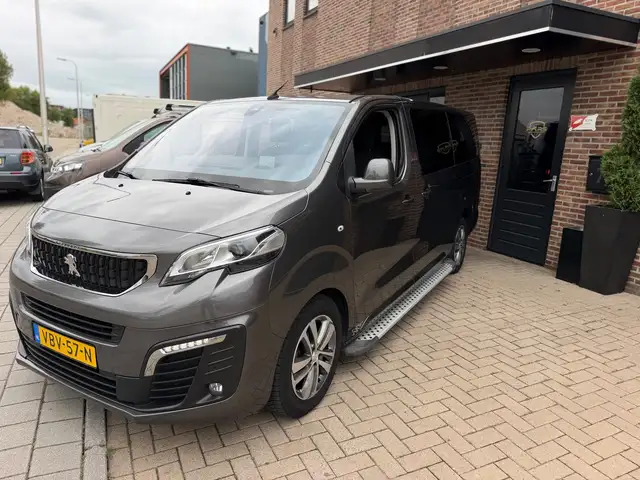 Peugeot Expert view 18