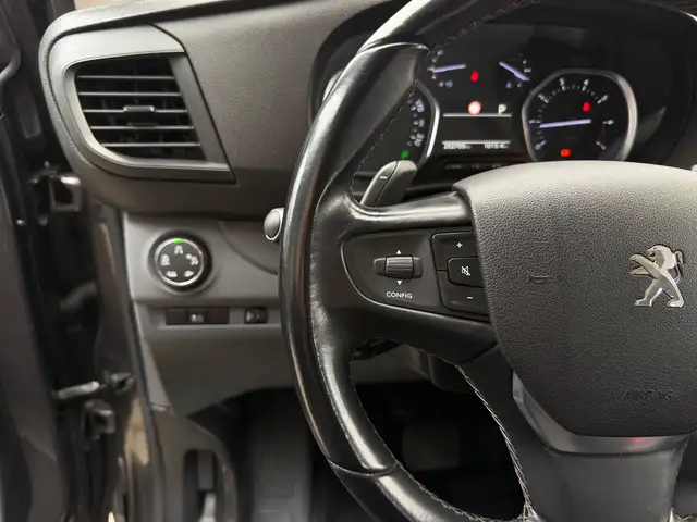 Peugeot Expert view 30
