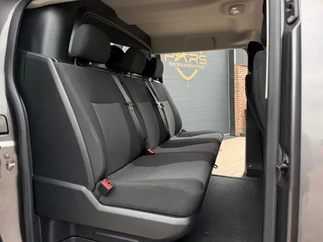 Peugeot Expert view 13