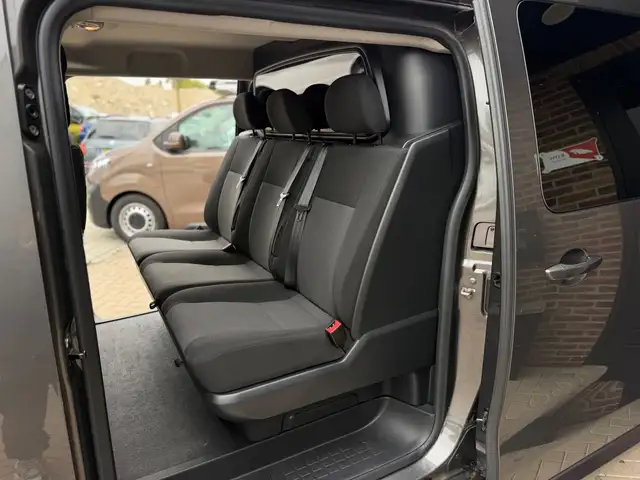 Peugeot Expert view 22