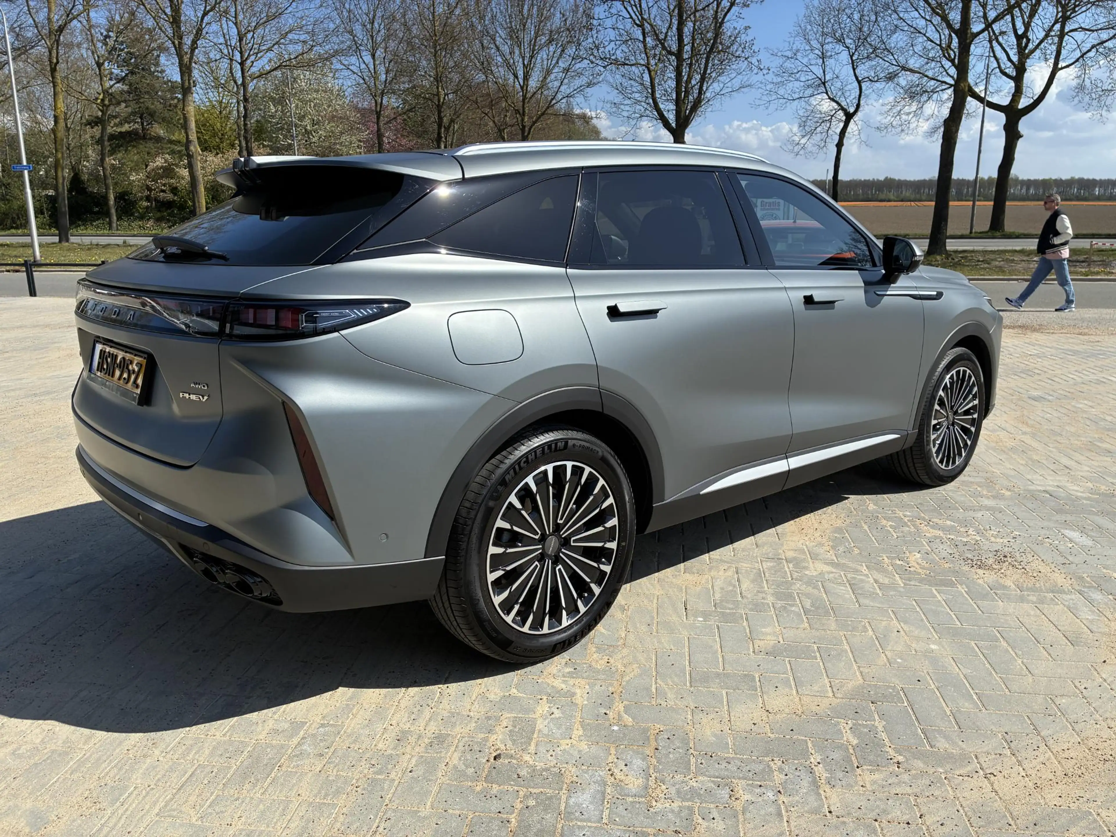 Omoda 9 1.5T-GDi SHS-P Premium 5p SHS Plug-in Hybride AWD — photo 4