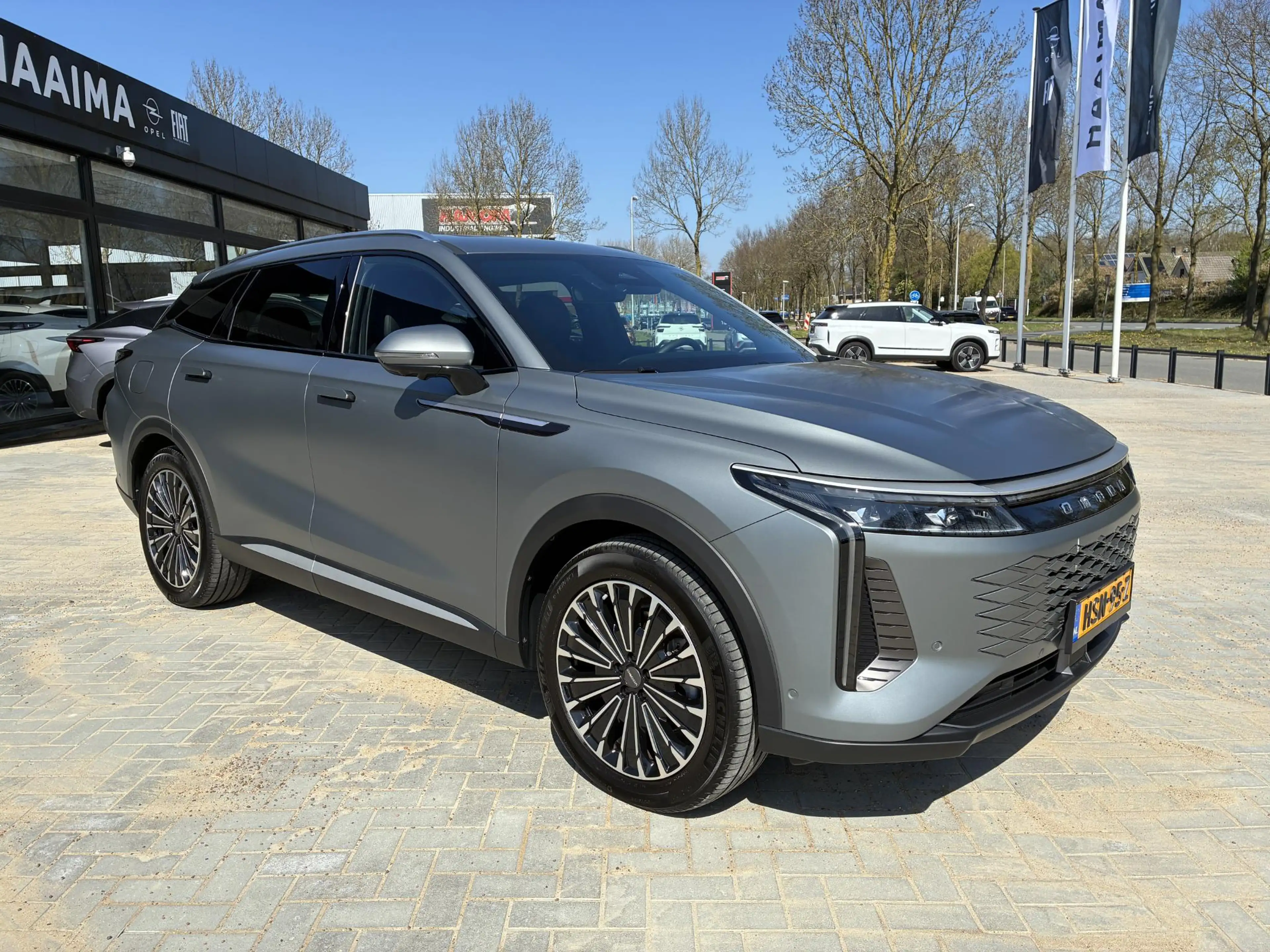 Omoda 9 1.5T-GDi SHS-P Premium 5p SHS Plug-in Hybride AWD — photo 3