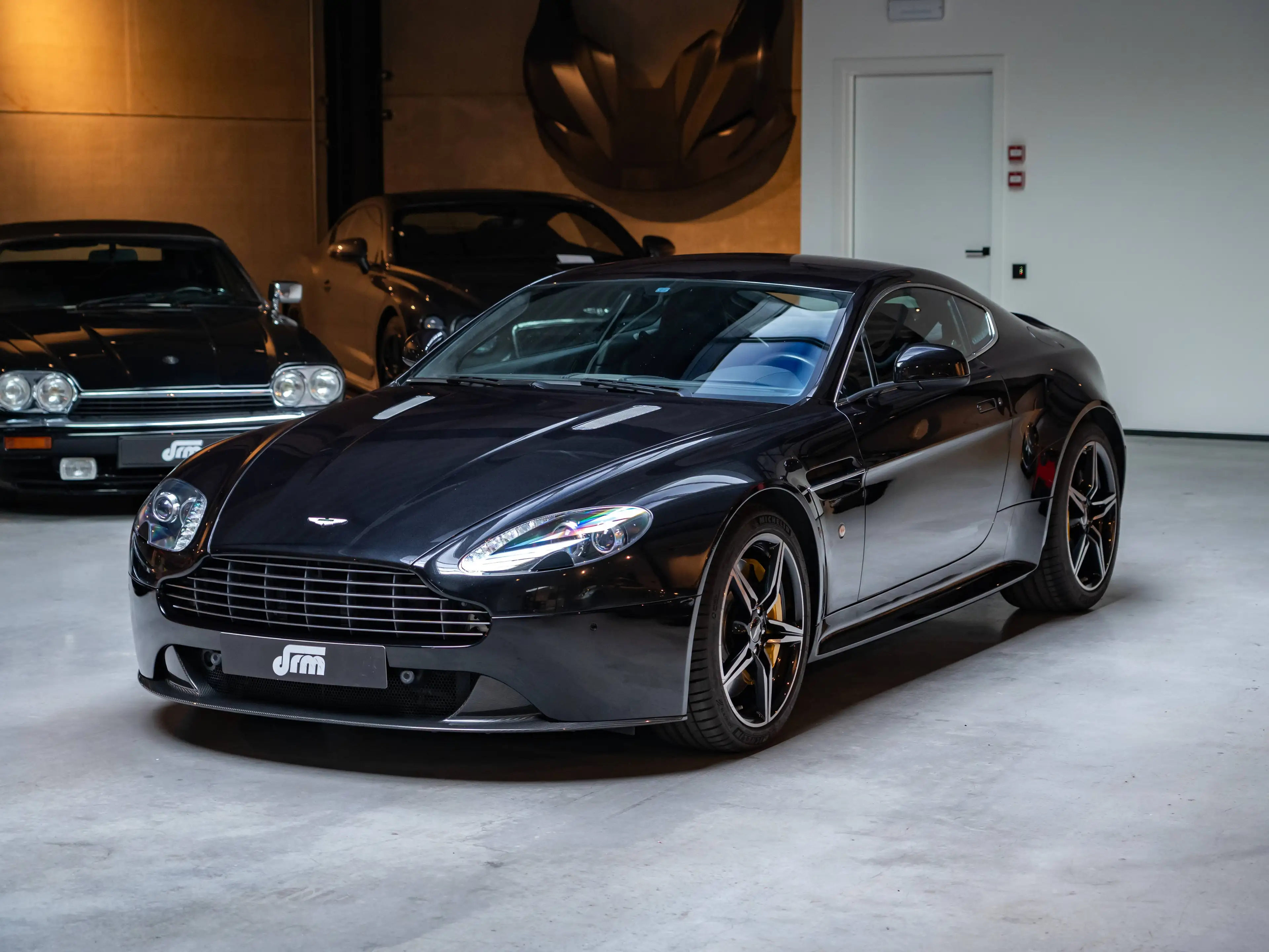 Aston Martin V8 Vantage S 4.7i V8 Sportshift II — photo 5