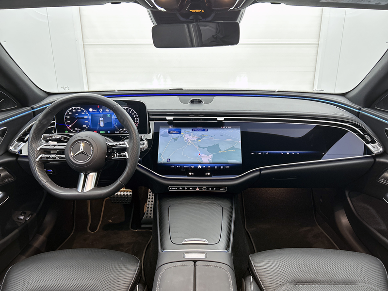 Mercedes-Benz E 300 Estate e Sport Edition | AMG Line | Panorama dak | — photo 5