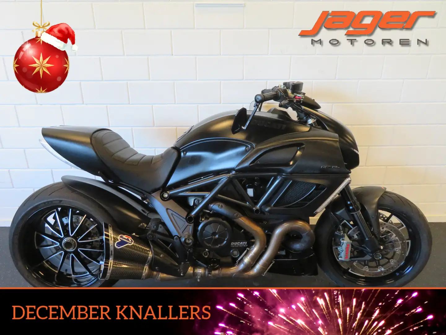 Ducati Diavel BLACK-EDITION!! TERMIONI Schwarz - 1