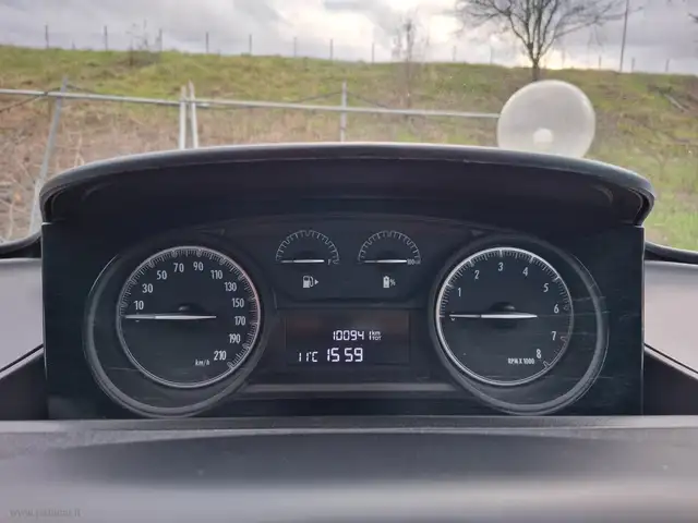 Lancia Ypsilon view 7