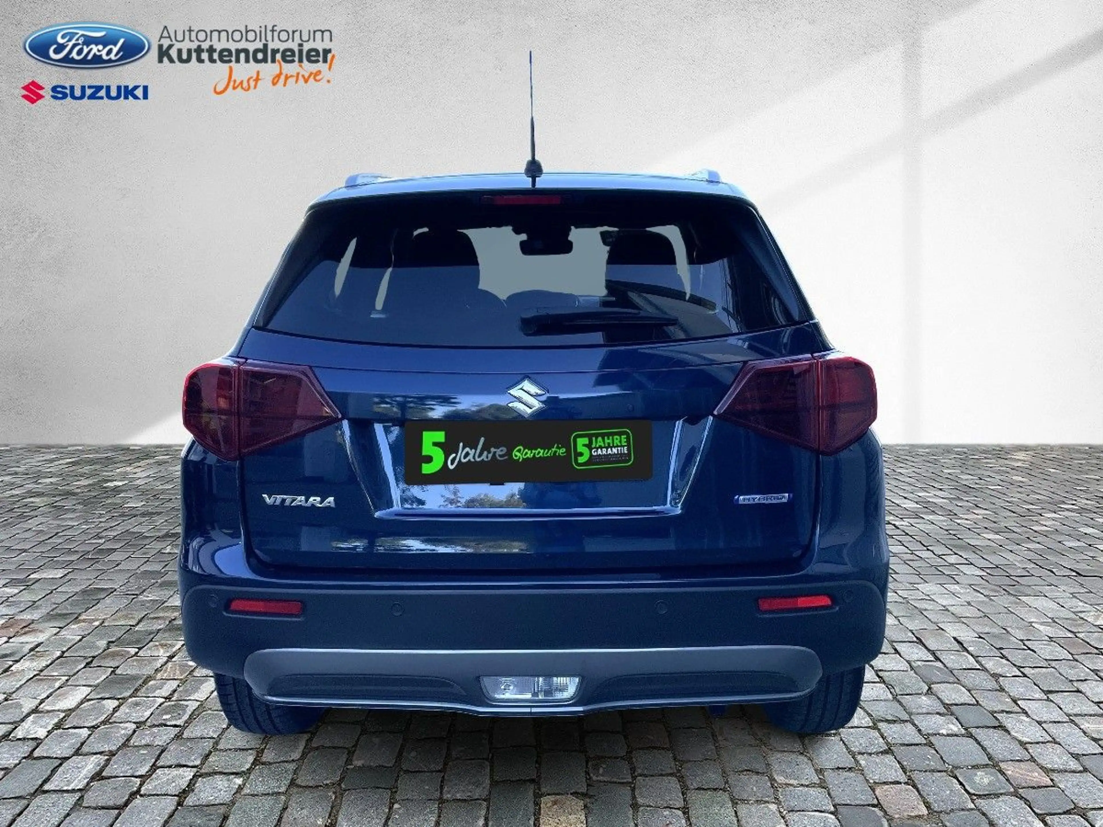 Suzuki Vitara Comfort Navi Kamera LED SHZ Alarm SHZ — photo 14