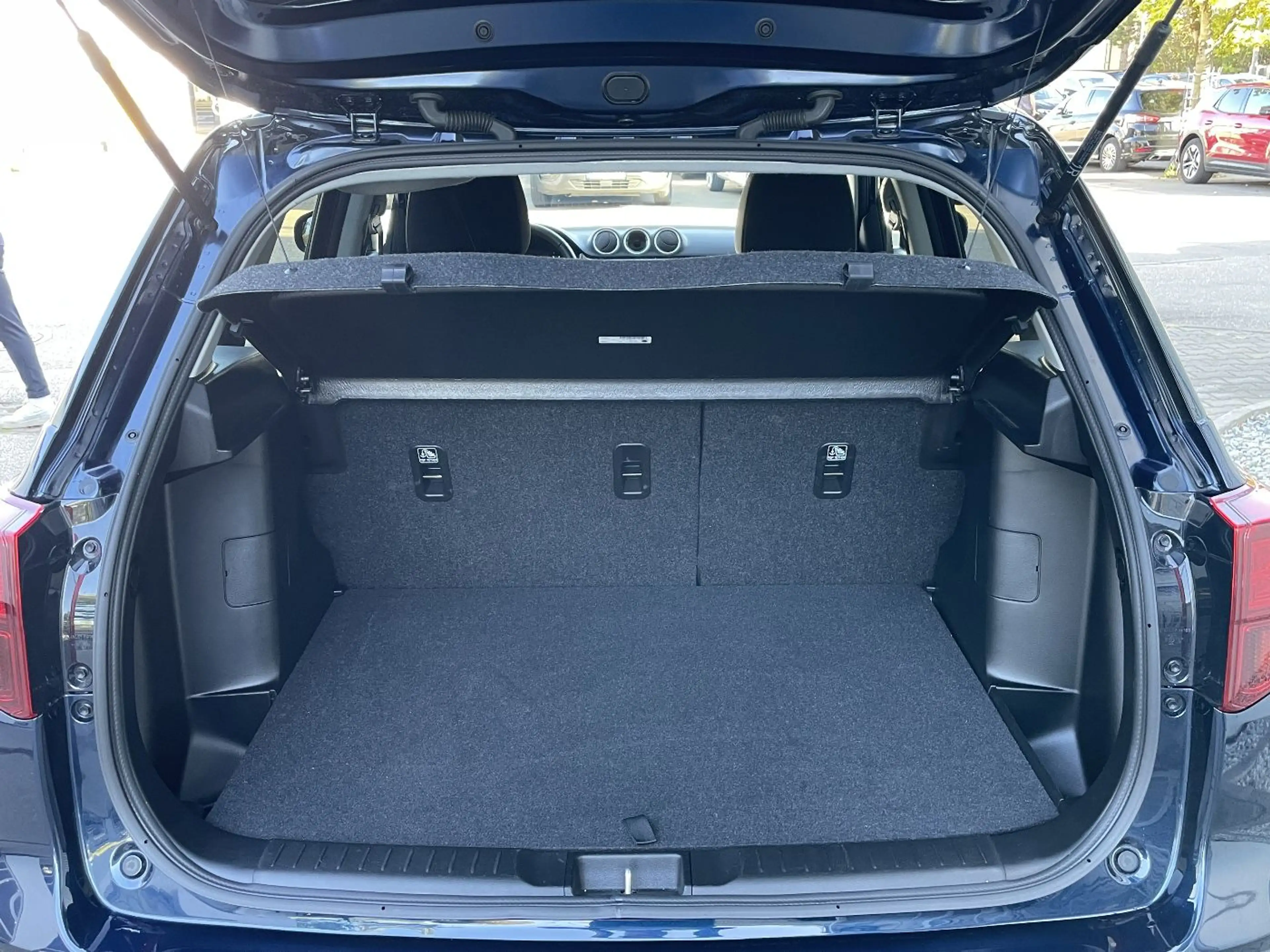 Suzuki Vitara Comfort Navi Kamera LED SHZ Alarm SHZ — photo 15