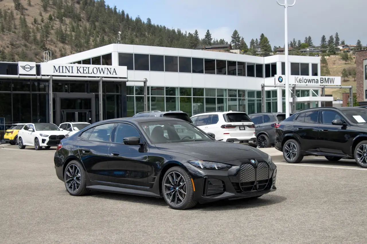 2026 BMW i4