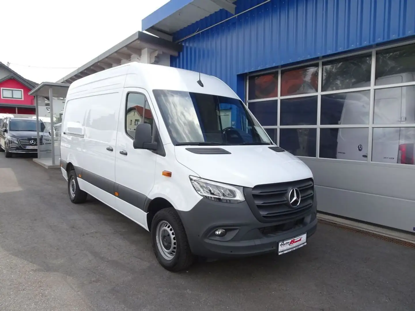Mercedes-Benz Sprinter 317 CDI RWD 9G-Tronic L2H2 / AHK 3500 KG Weiß - 1