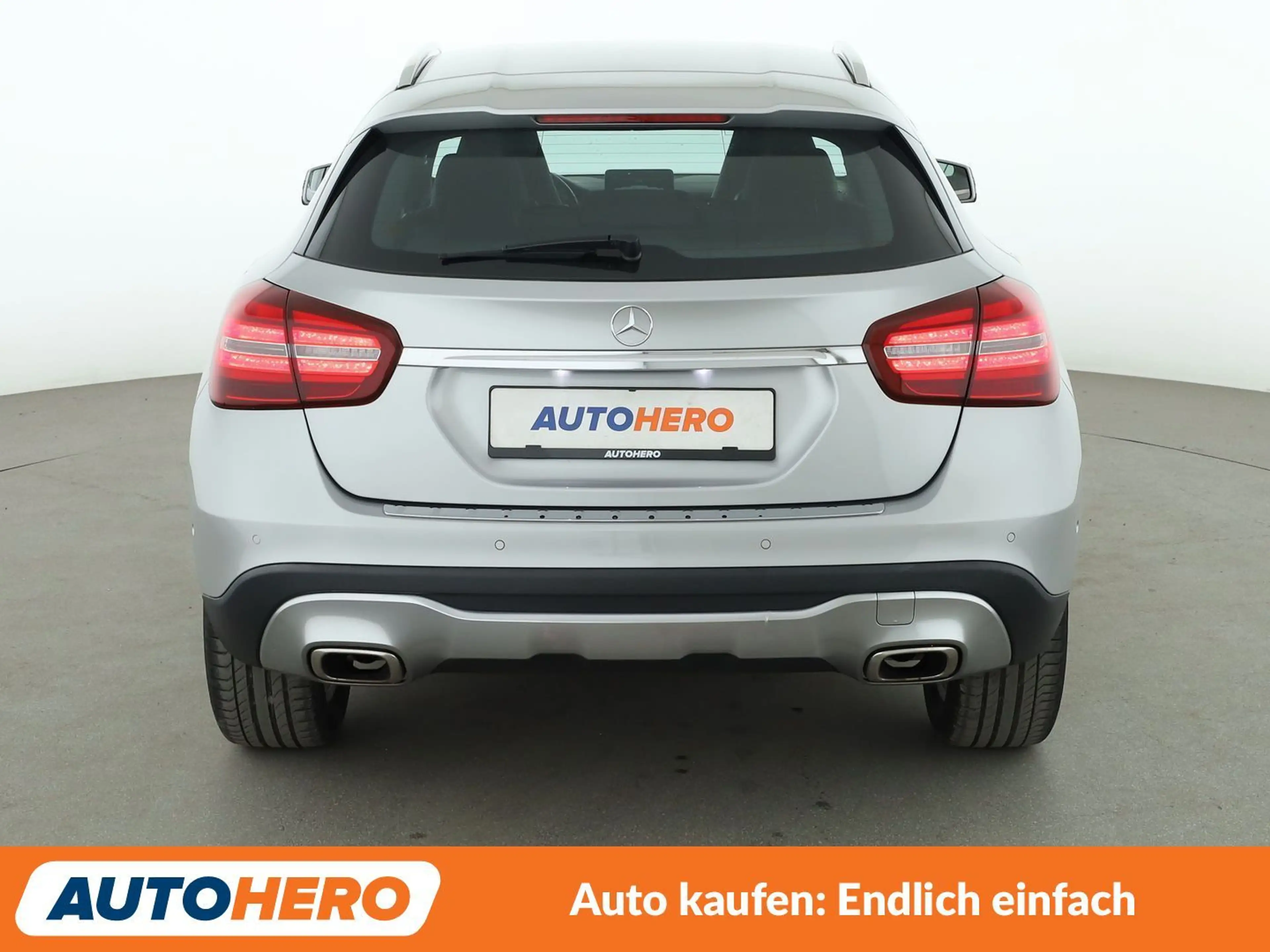 Mercedes-Benz GLA 180 GLA 180 Urban*NAVI*LED*TEMPO*PDC*SHZ* — photo 5