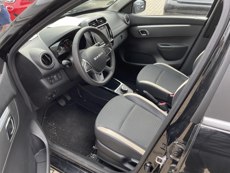 Dacia Spring Electric Essential — photo 9