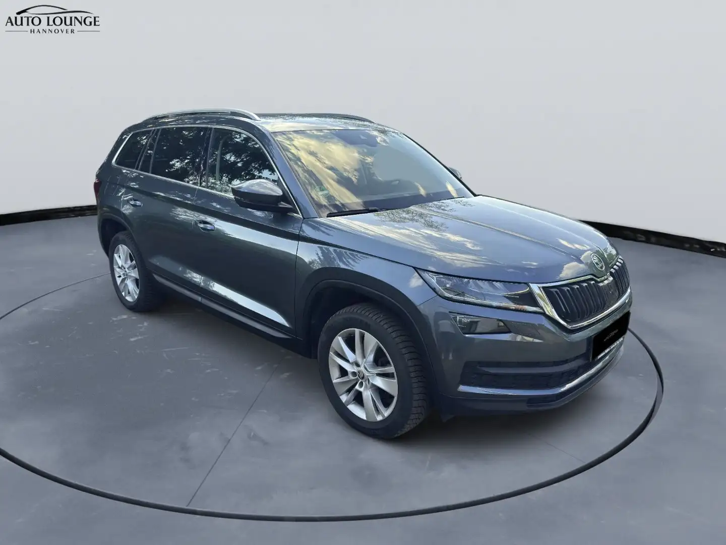 Skoda Kodiaq Style KAMERA NAVI KEYLESS LED CAR PLAY siva - 1