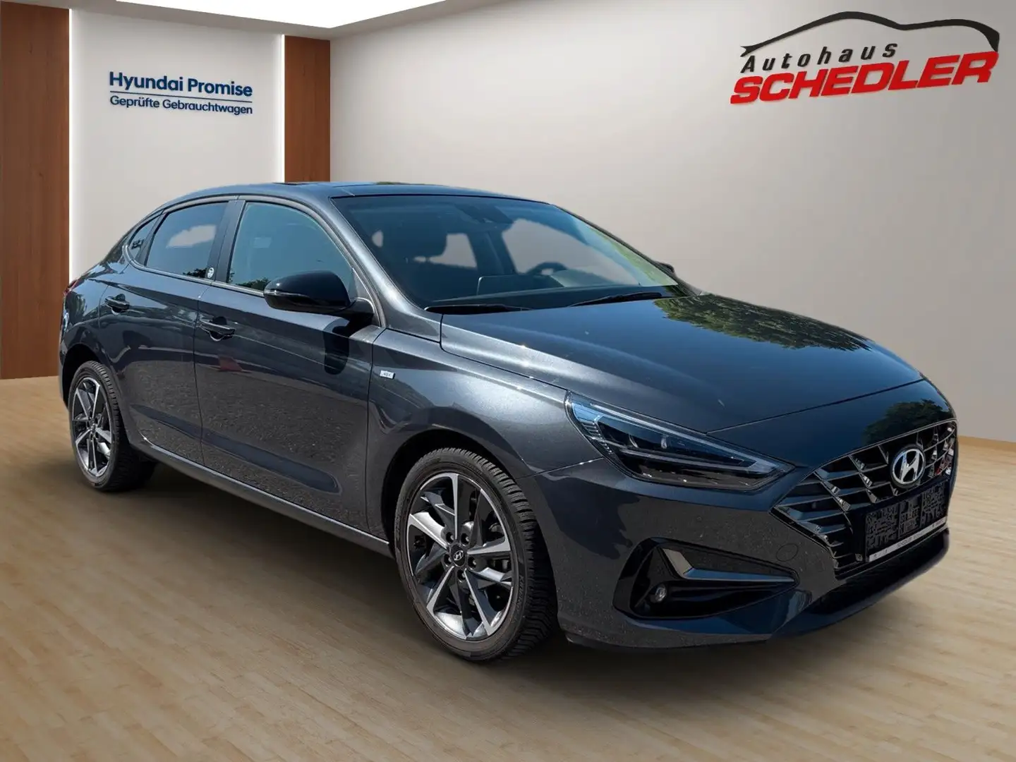 Hyundai i30 Fastback 1.5 T-GDI Edition 30+ PANORAMADACH Grau - 2