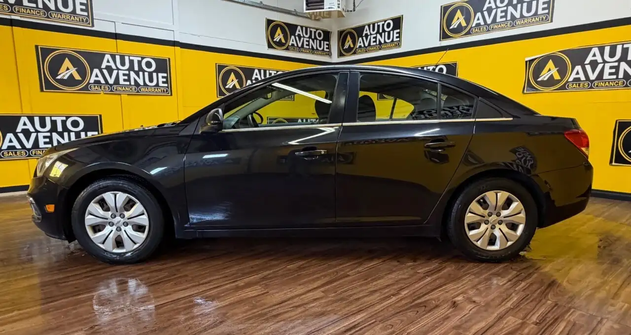 Chevrolet Cruze photo Chevrolet Cruze