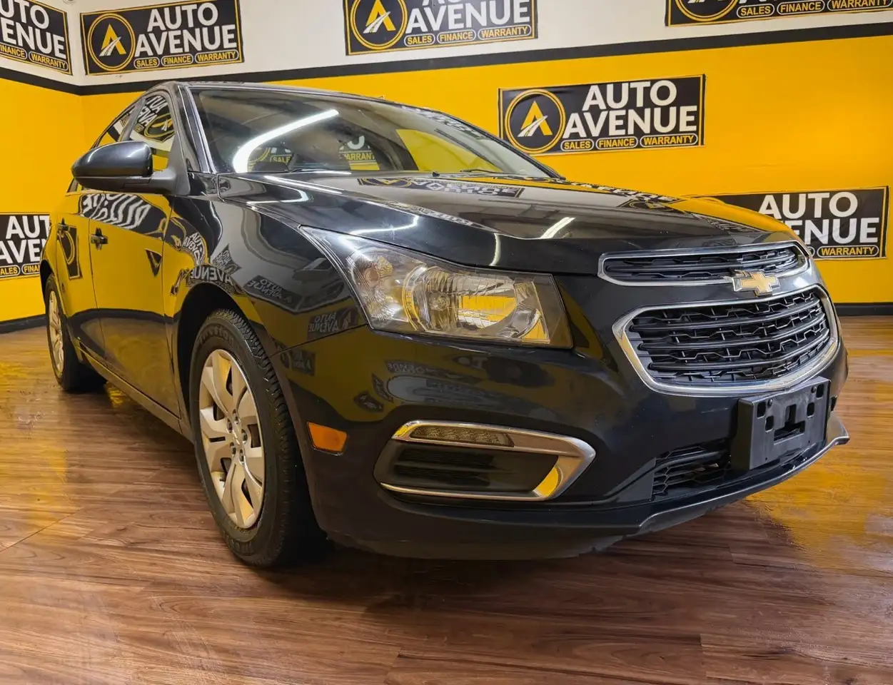 Chevrolet Cruze photo Chevrolet Cruze