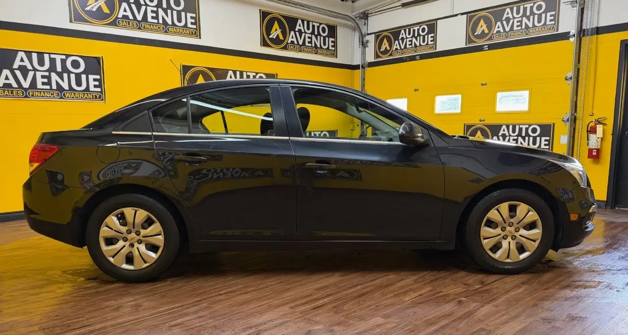 Chevrolet Cruze photo Chevrolet Cruze