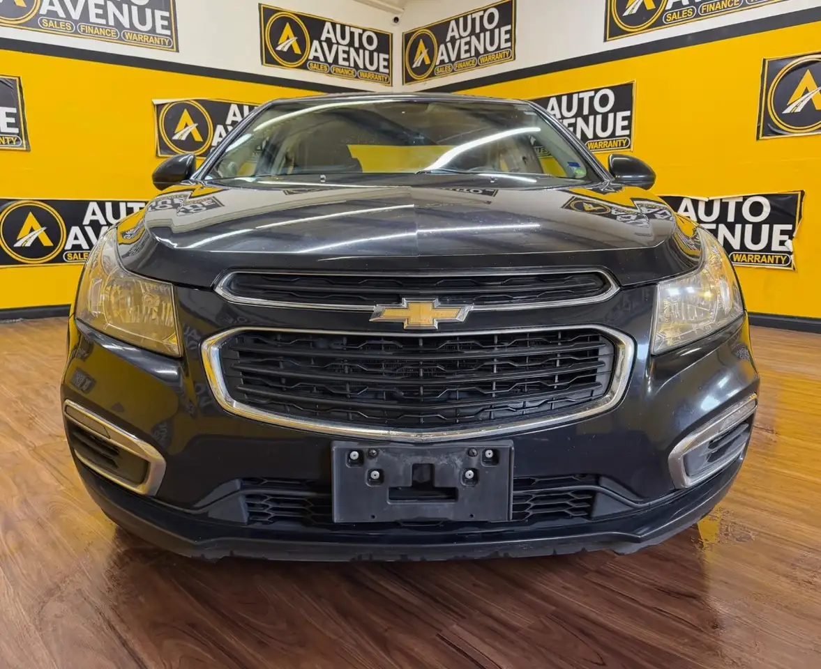 Chevrolet Cruze photo Chevrolet Cruze