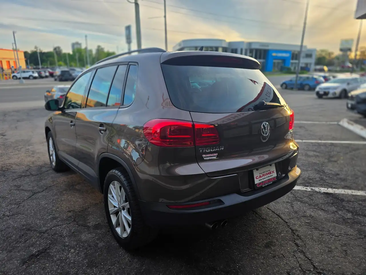 Volkswagen Tiguan снимка Volkswagen Tiguan