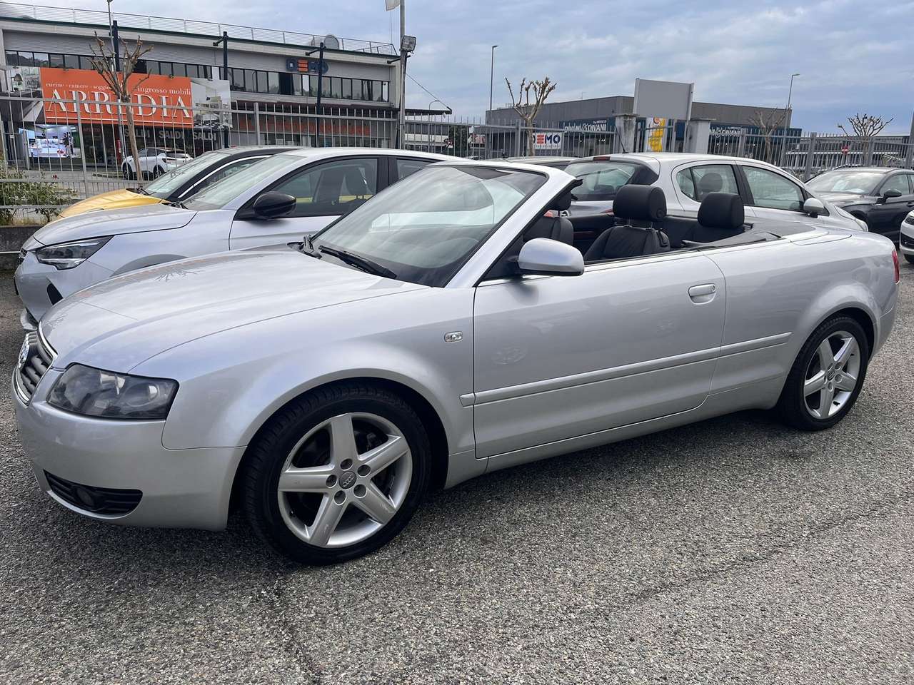 Audi A4 Cabrio 2.5 V6 tdi 163cv multitronic