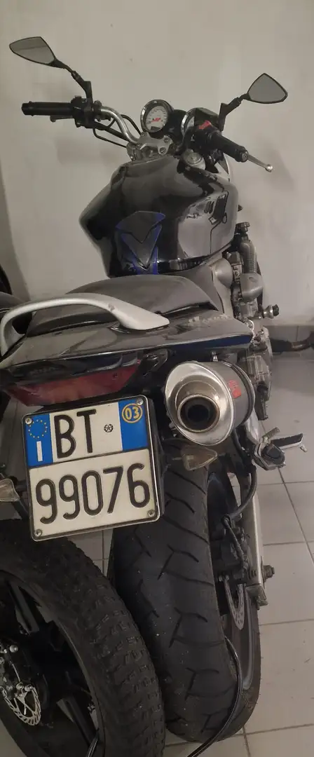 Honda Hornet Černá - 1